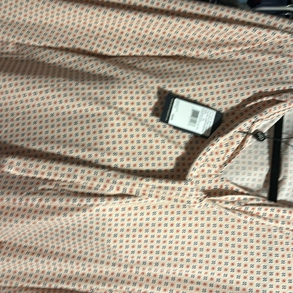 New blouse - Picture 1 of 3